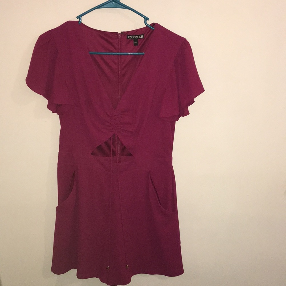 Express berry romper with cutout